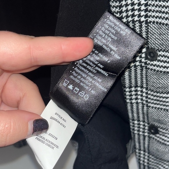 PAIGE Karissa Houndstooth Check Blazer Black/White Size Small - Picture 11 of 14